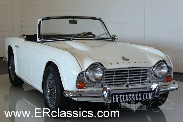 Triumph Classic Cars Triumph Oldtimers For Sale At E R Classic