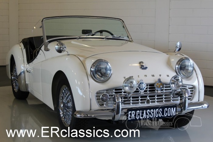 Triumph Classic Cars Triumph Oldtimers For Sale At E Amp R