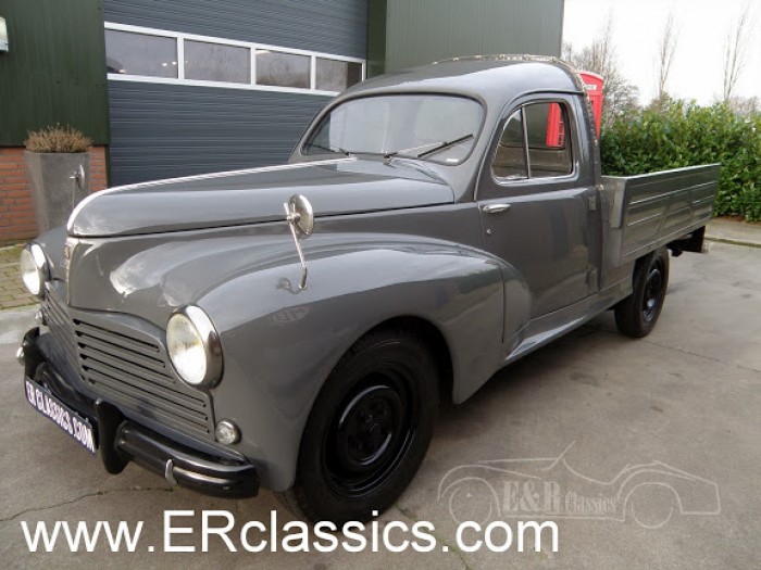 بيجو كلاسيك كارز سيارات بيجو القديمة للبيع في E R Classic Cars