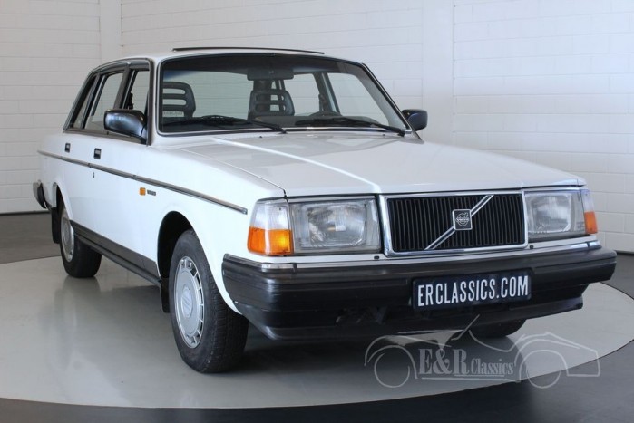 Volvo 240 Gl Sedan 1988 For Sale At Erclassics