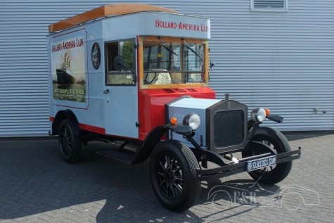 Buying A Classic Car Er Classics Has 250 Classic Cars For