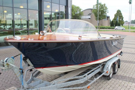 Vega Mistral GT Super Speedboat till salu