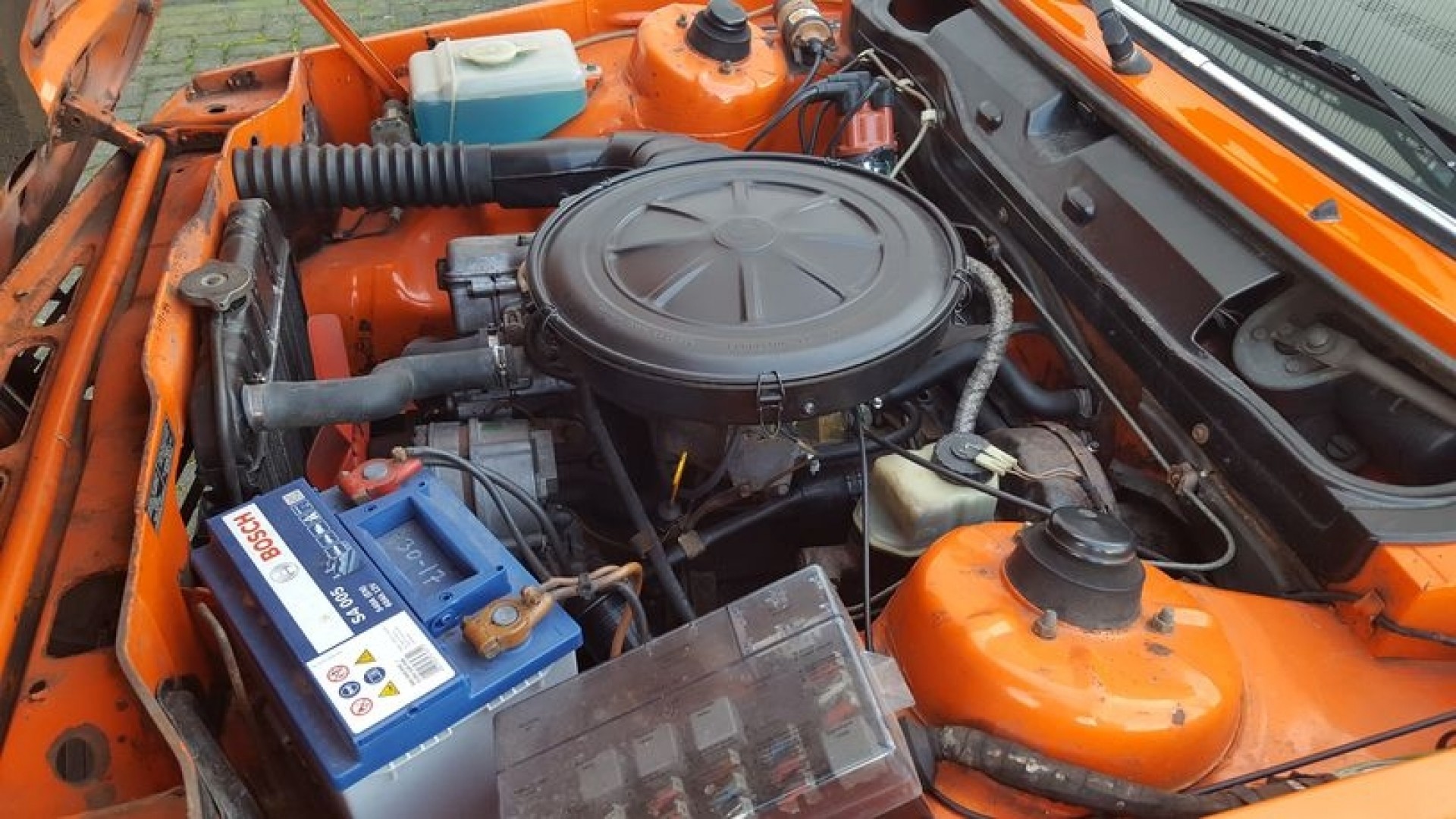 bmw-316-e21-1977-ph-nix-orange-for-sale-at-erclassics