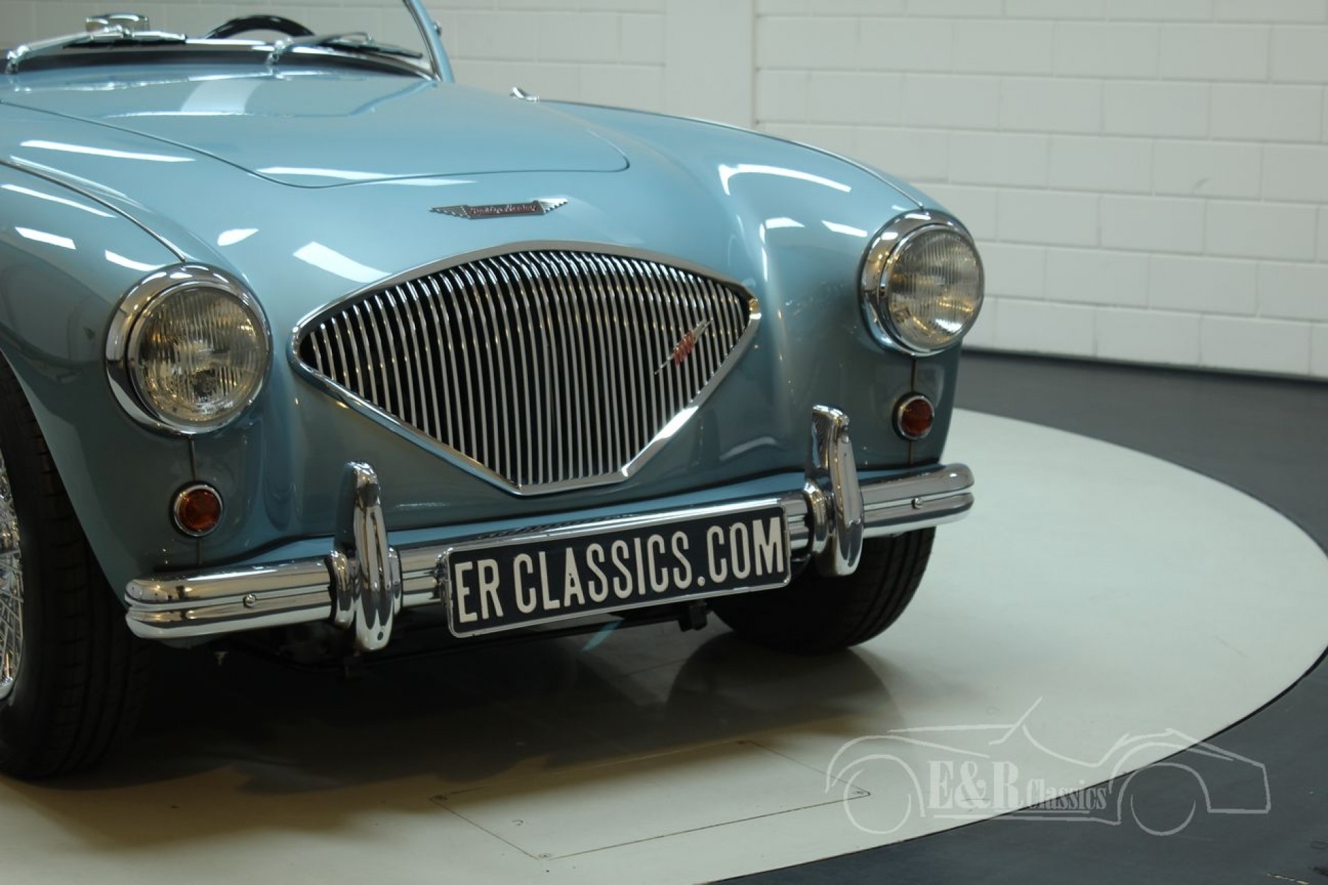 オースティン・ヒーリー100-4 BN2 1955