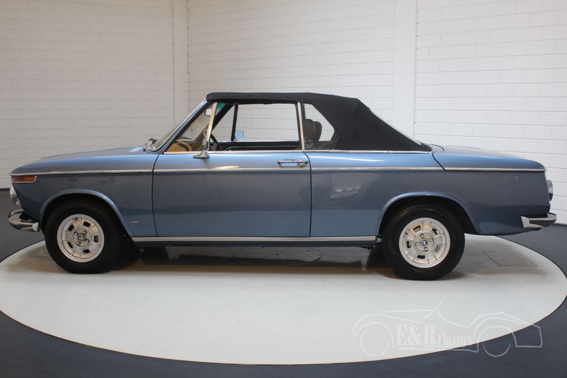 BMW 1600 Baur cabriolet 1970 for sale at Erclassics