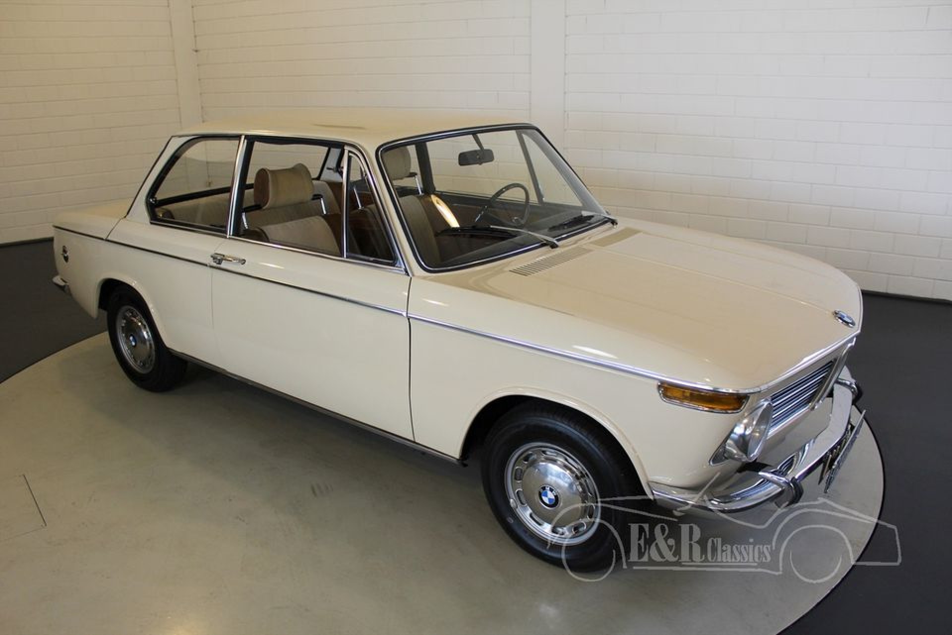BMW 2002 Automatic E10 1971 for sale at ERclassics