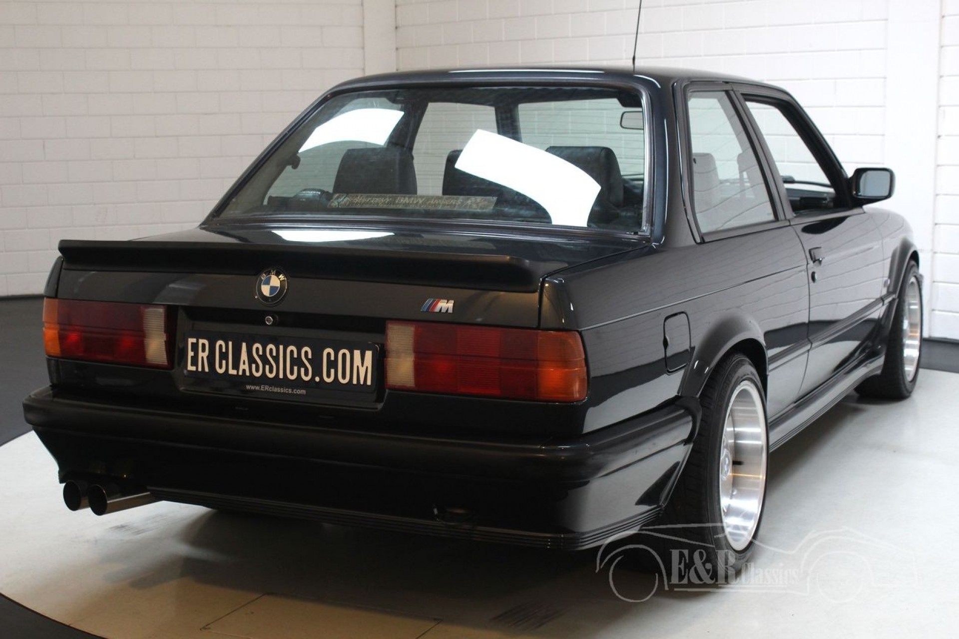 BMW 325i E30 Coupé 1987 for sale at ERclassics