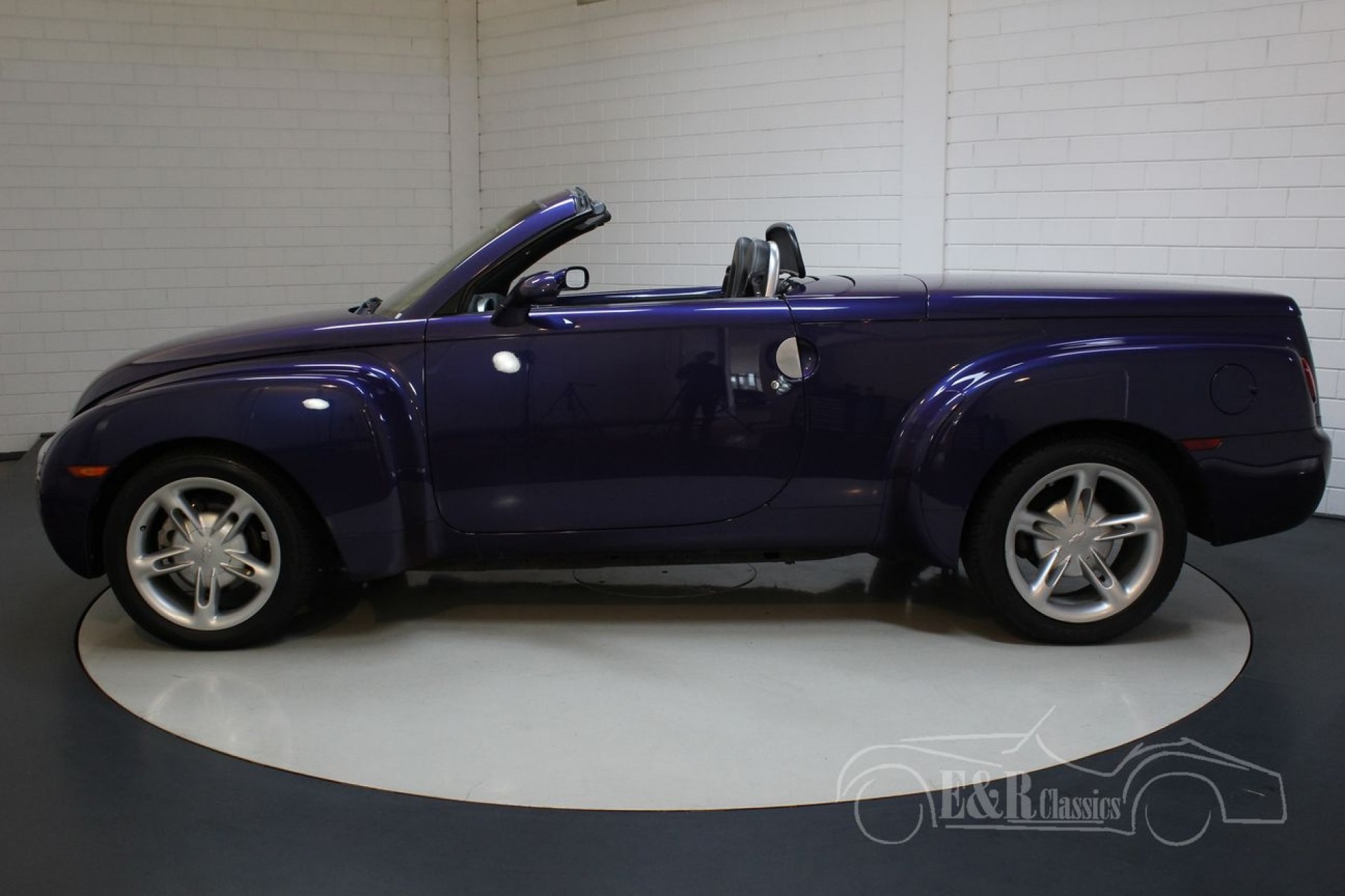 Chevrolet Ssr 5 3 V8 2004 Convertible Pickup For Sale At E R