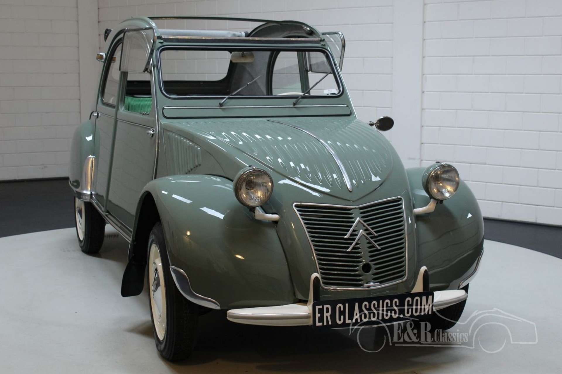 سيتروين 2cv من الألف إلى الياء 1960 للبيع في Erclassics