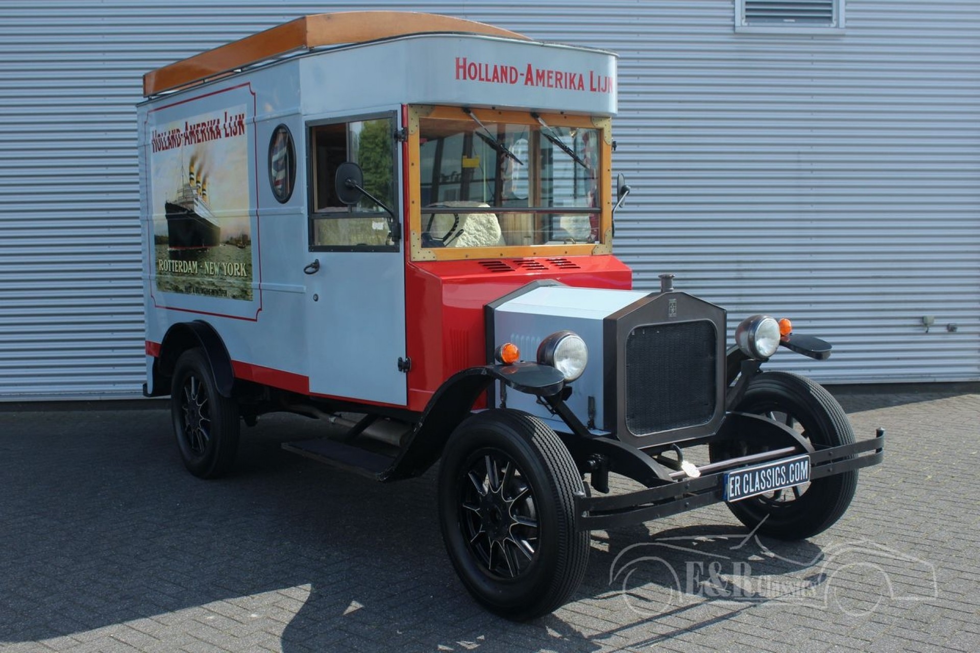 Fleur de Lys Newark 1985 for sale at ERclassics