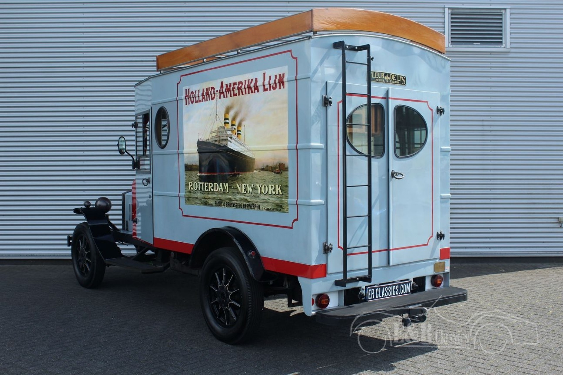 Fleur de Lys Newark 1985 for sale at ERclassics