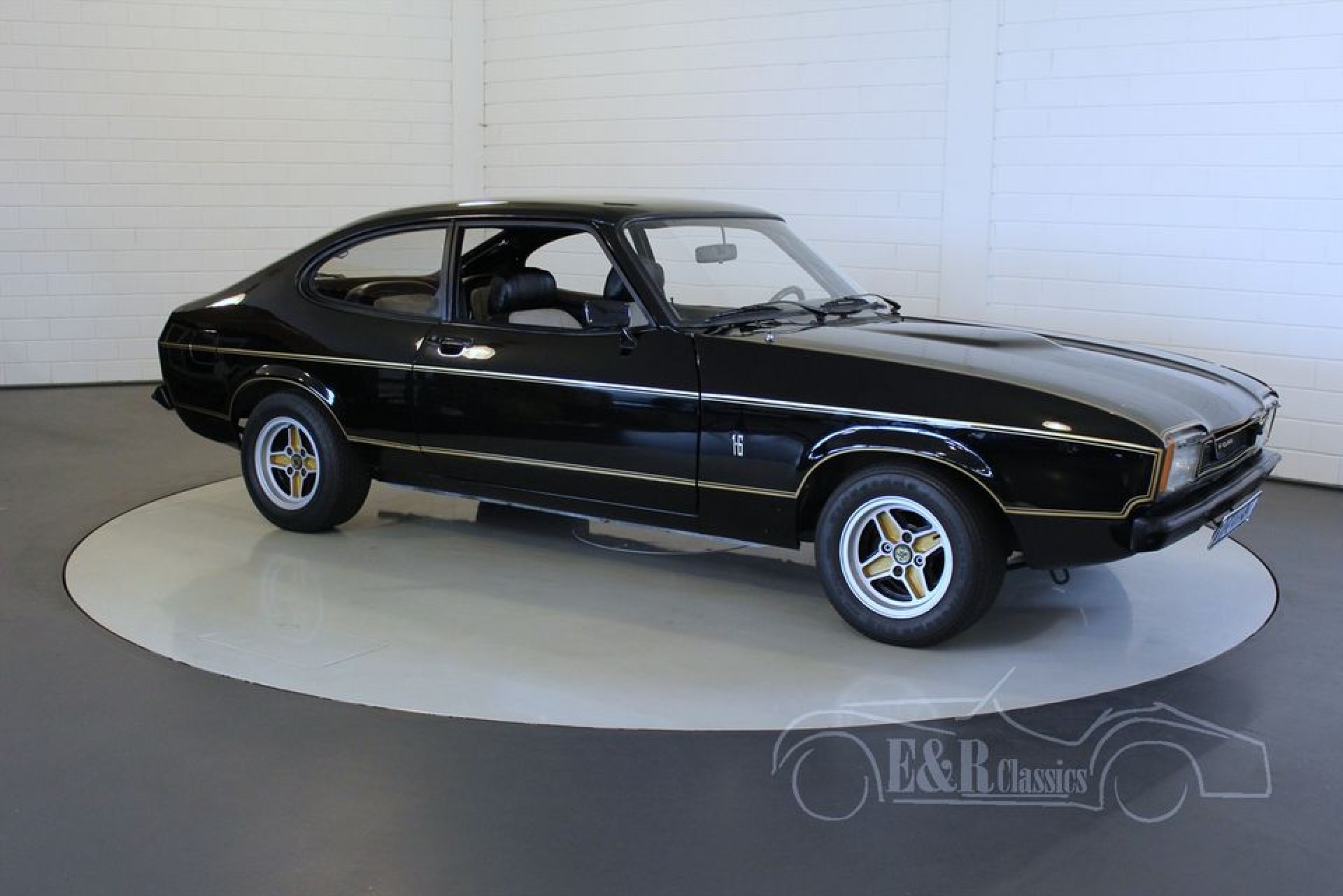 Ford Capri II JPS 1975 for sale at ERclassics Ford Capri II JPS 1975 for sale at ERclassics