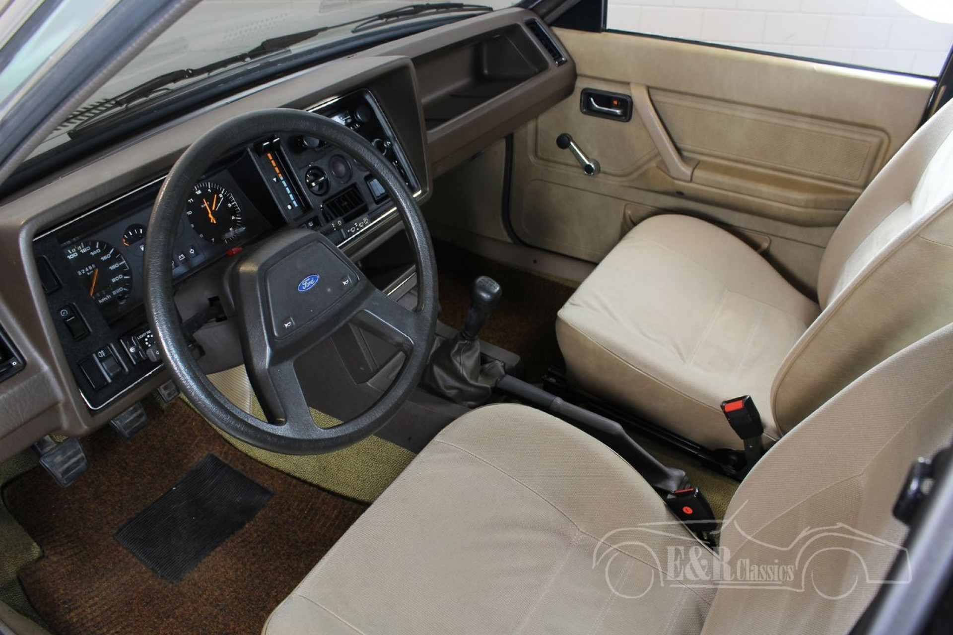 Салон ford granada