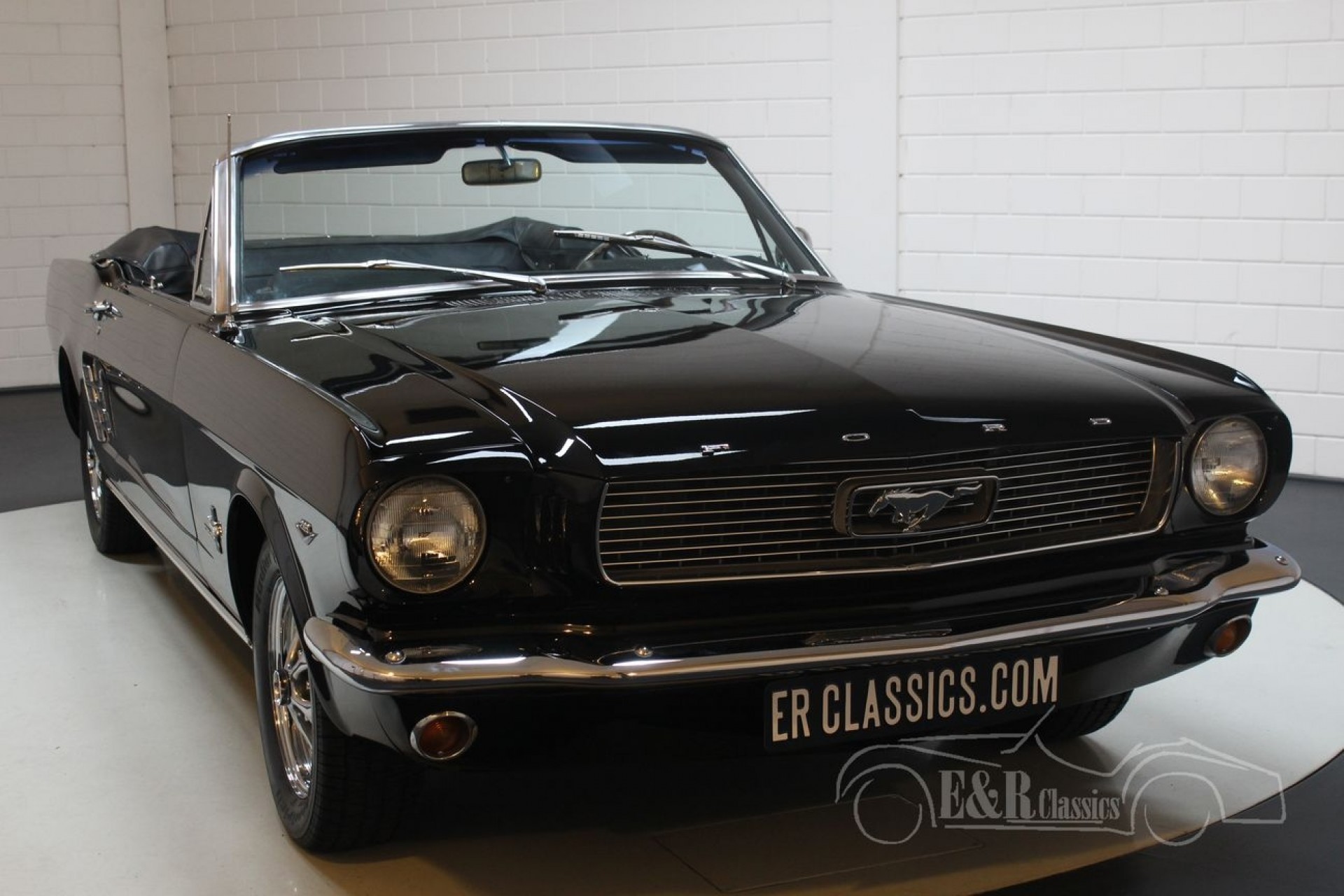Ford Mustang Cabriolet Vand Ford Mustang Cabrio Urgent Used The Parking