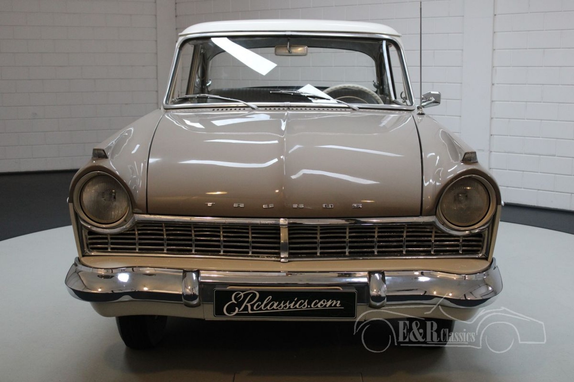 Ford Taunus 17M obnovený v roku 1960 na predaj v