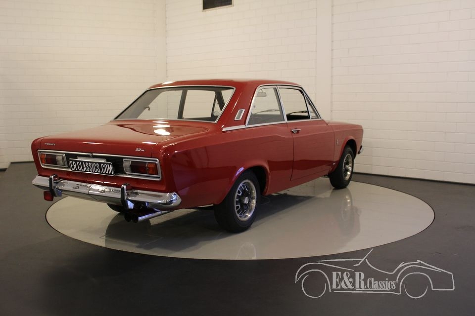 Ford Taunus 20M P7A 1968 for sale at ERclassics