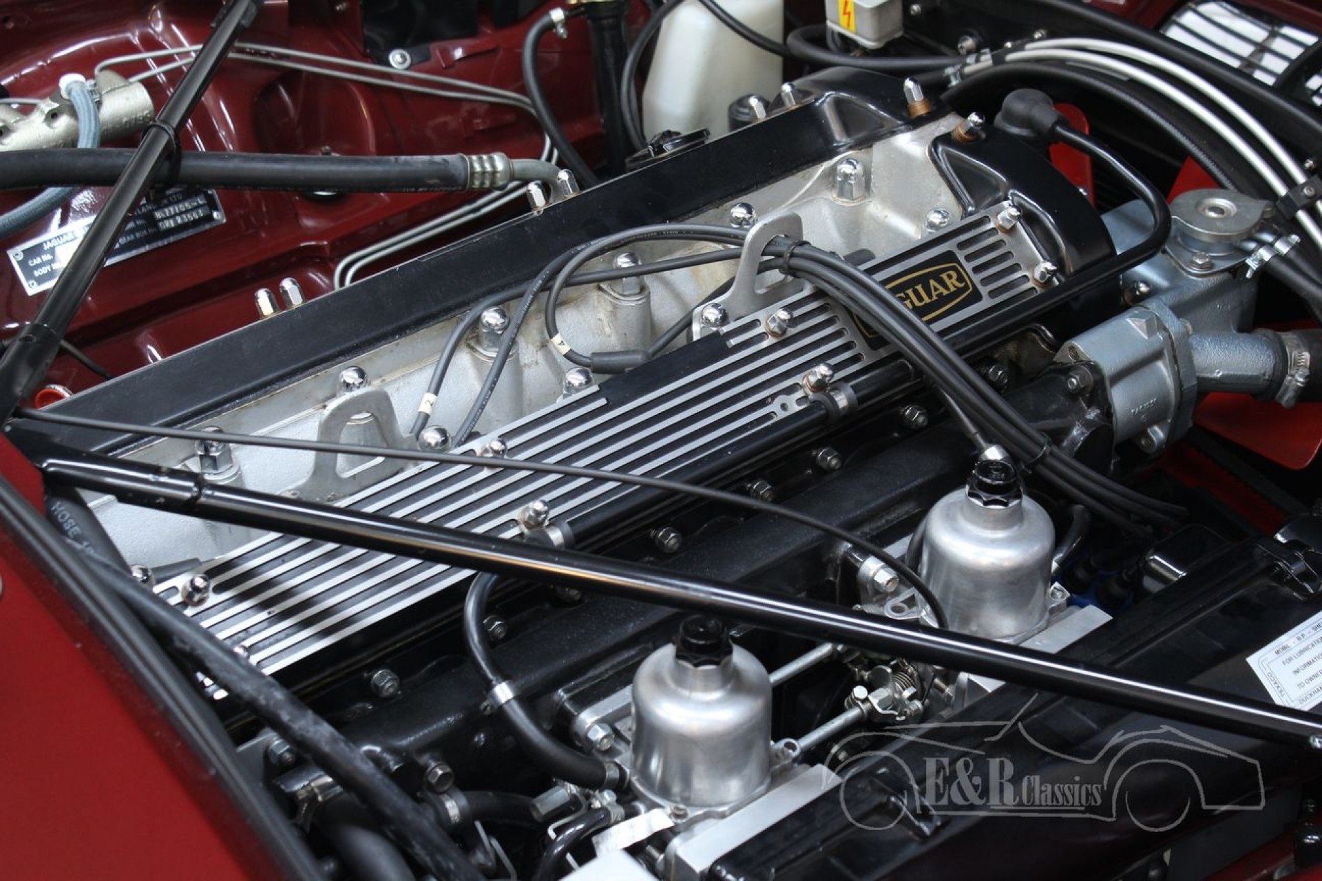 jaguar xj6 engine