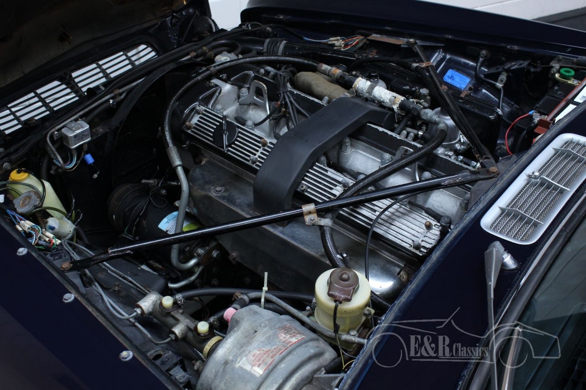 jaguar xj6 engine