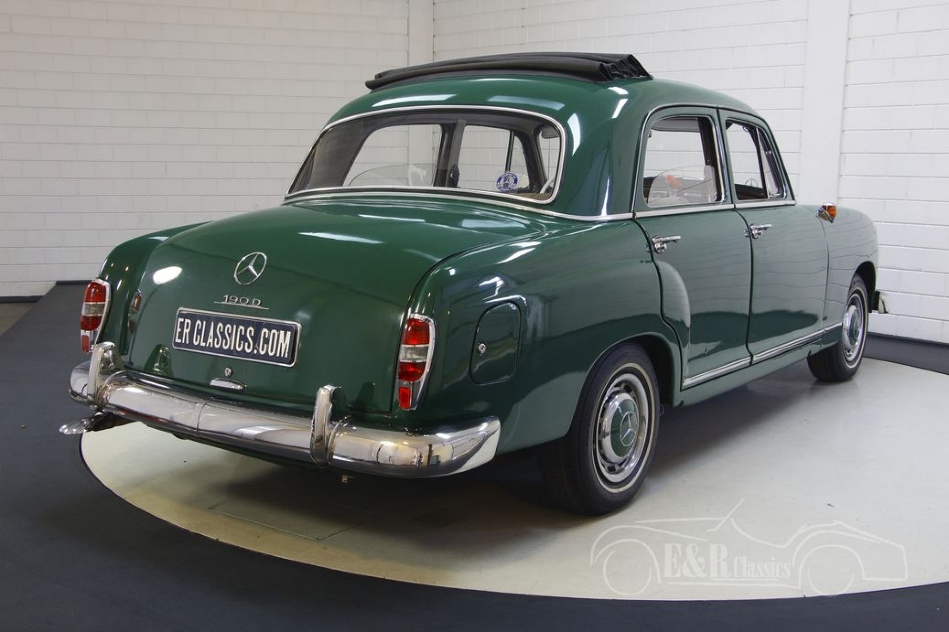 Mercedes Benz 190 Ponton for sale at ERclassics