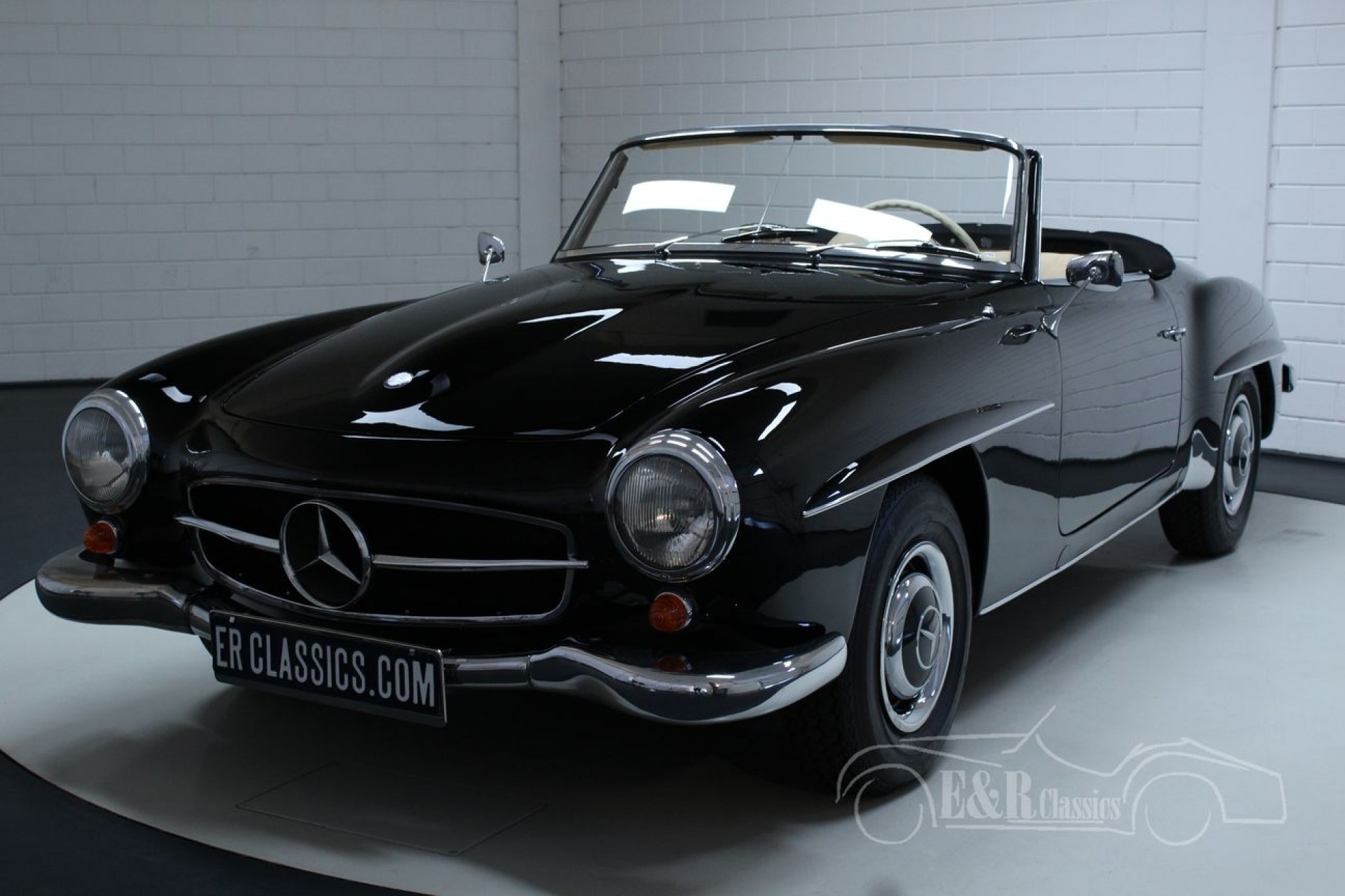 https www erclassics com mercedes benz 190sl cabriolet 1962 m3338