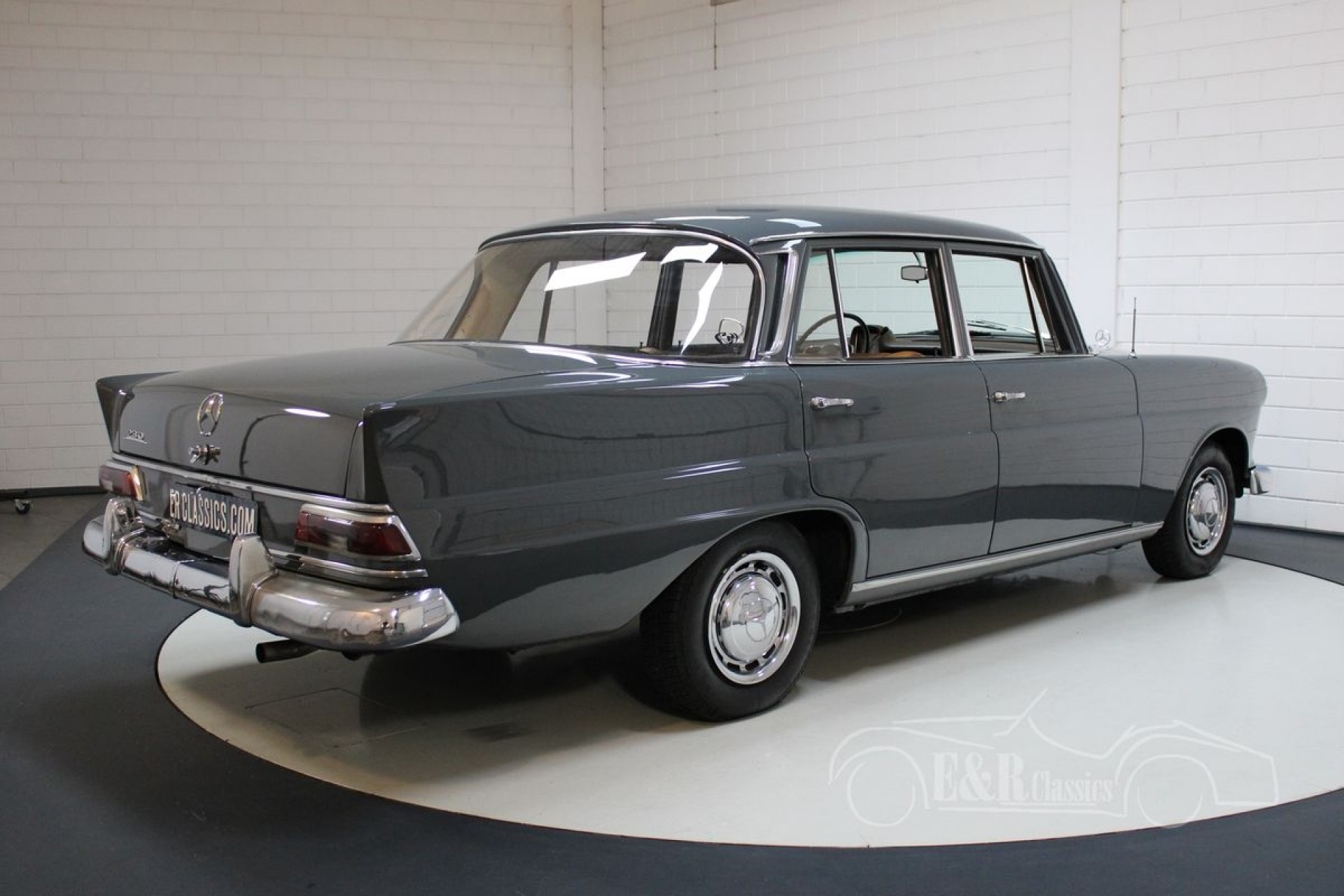 Mercedes Benz 230s For Sale At Erclassics Mercedes Benz 230s For Sale At Erclassics