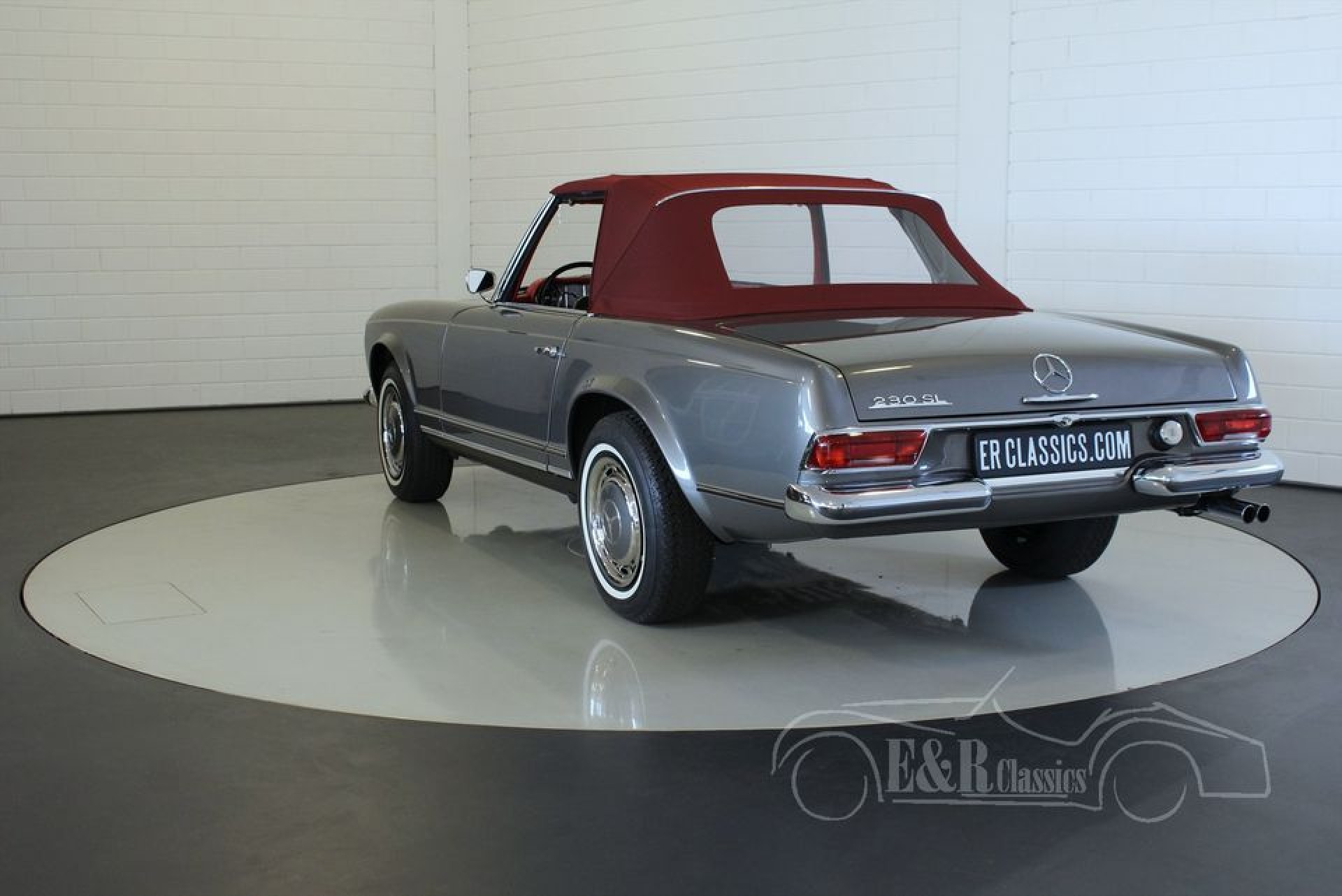 Mercedes Benz 230SL Pagode 1966 for sale at ERclassics
