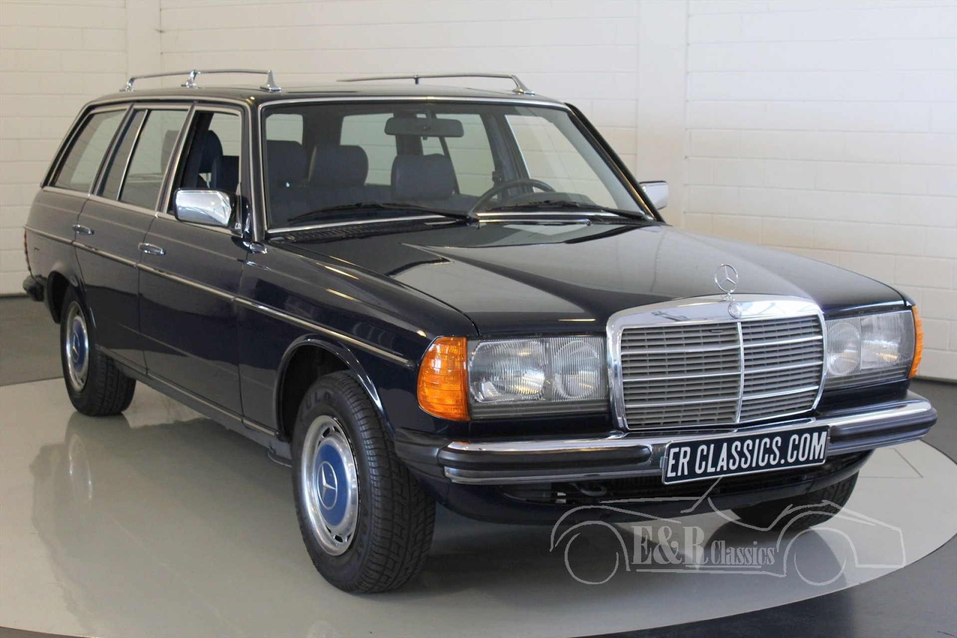 Mercedes-Benz 240 TD estate 1984 for sale at ERclassics