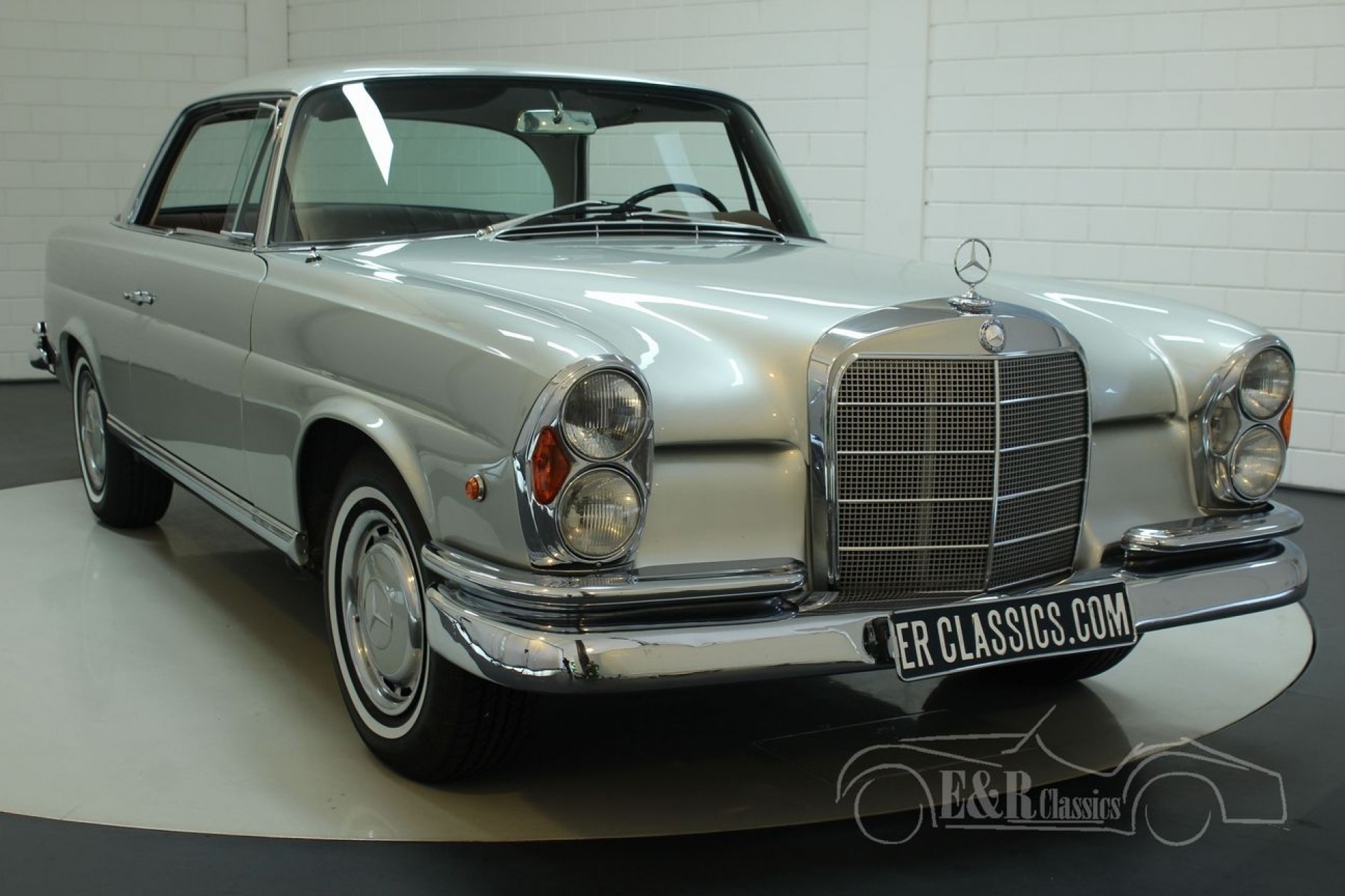 Mercedes Benz 280se W111 1968 Zum Verkauf Bei Erclassics Mercedes Benz 280se W111 1968 Zum Verkauf Bei Erclassics