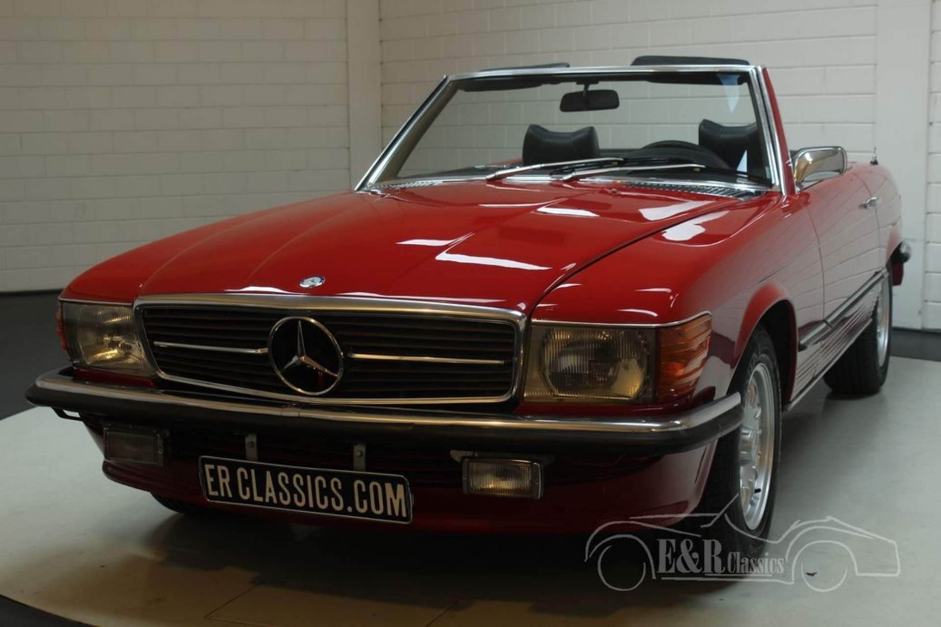 mercedes benz 280sl 1975