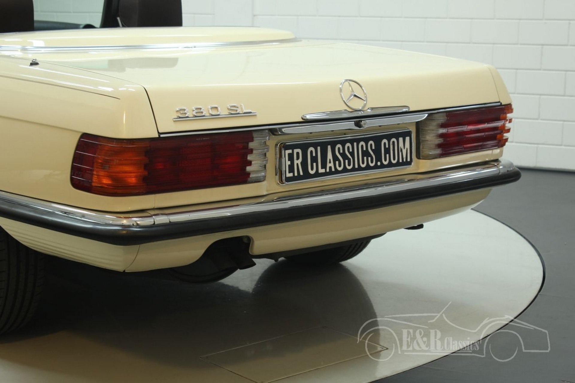 Mercedes Benz 380 Sl 1984 For Sale At Erclassics Mercedes Benz 380 Sl 1984 For Sale At Erclassics