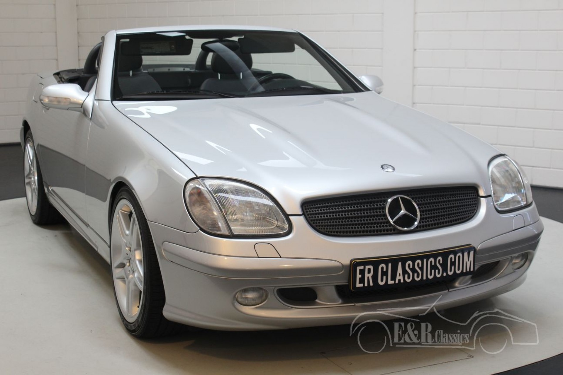 MercedesBenz SLK 320 V6 2003 for sale at ERclassics
