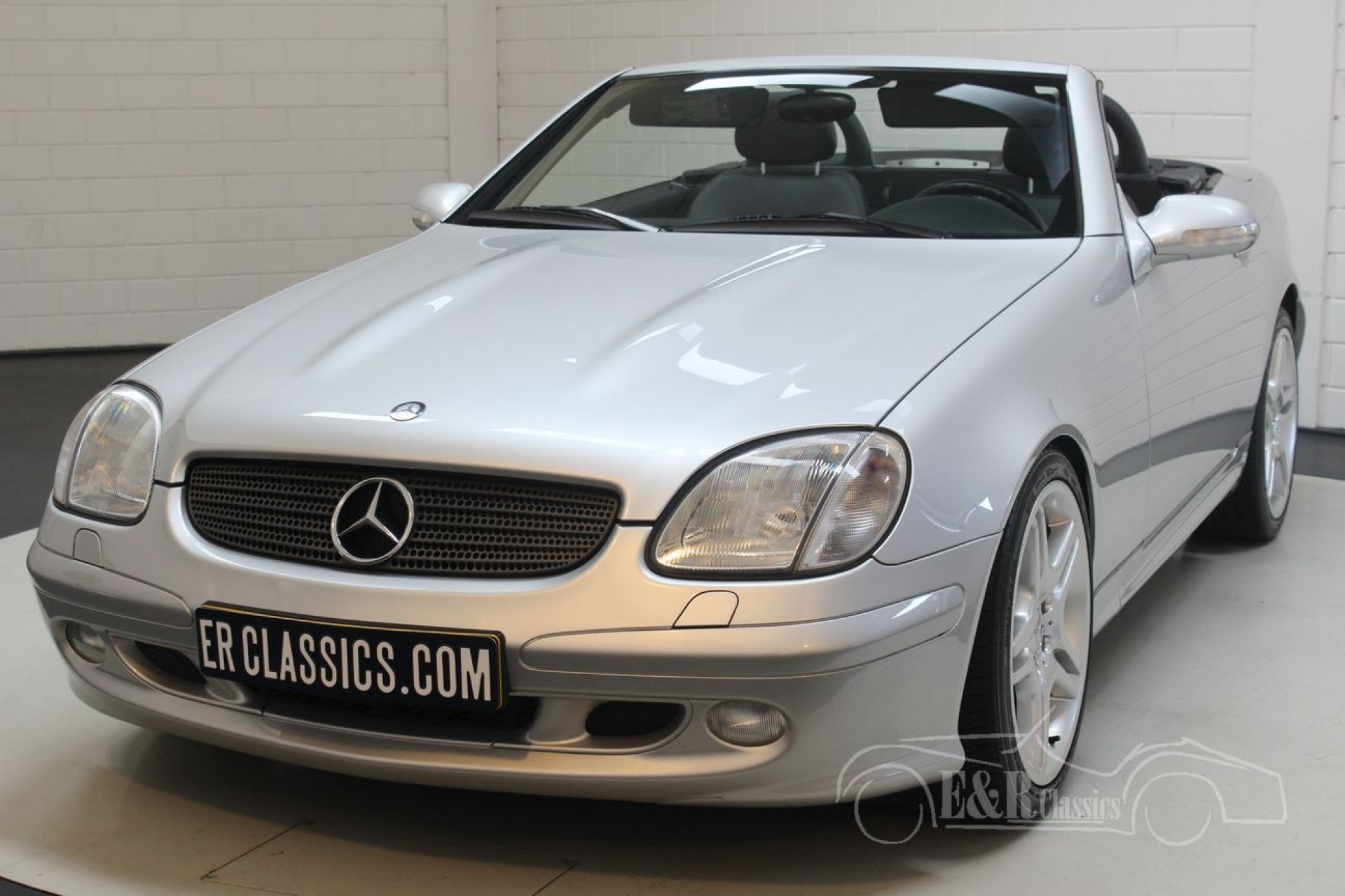 MercedesBenz SLK 320 V6 2003 for sale at ERclassics