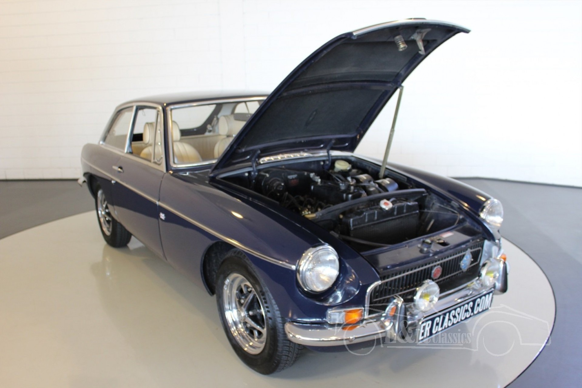 mgb-gt-1972-for-sale-at-erclassics
