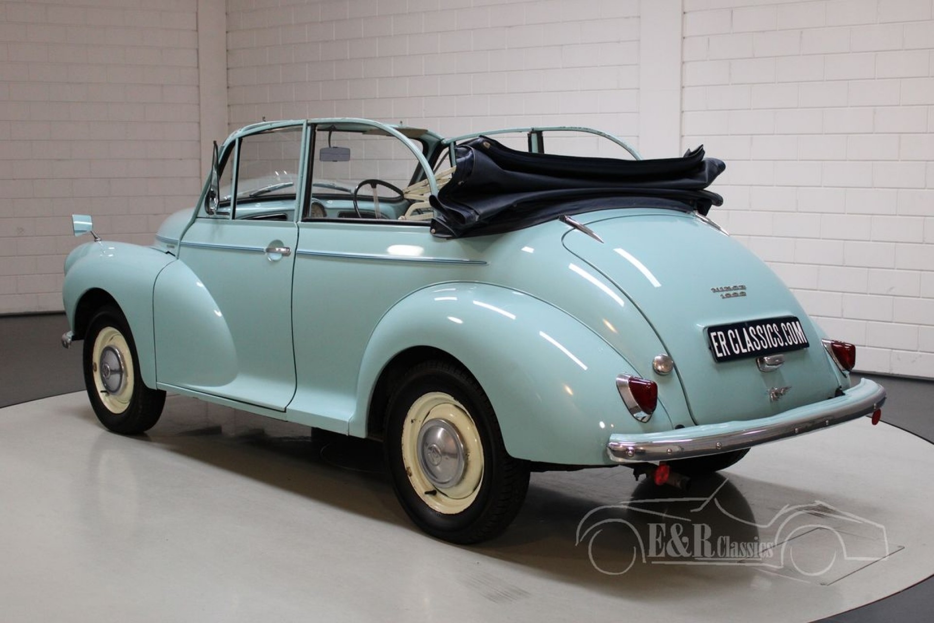 MORRIS MINOR 1000 BLACK NOIR AU 1/43 REPLICARS BV REPL-607/2