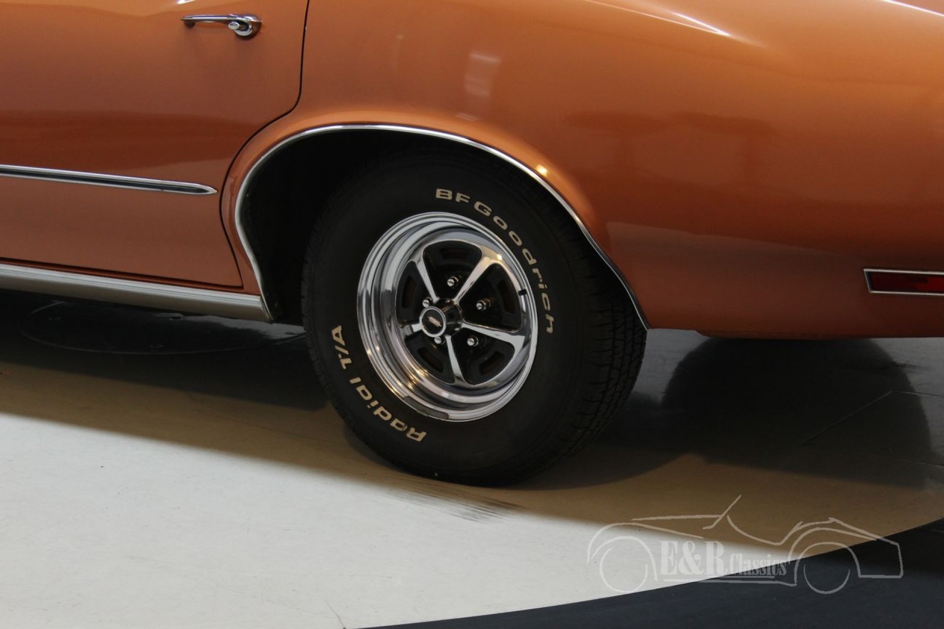 Oldsmobile Cutlass 5 7 V8 1971 للبيع في إركلاسيك