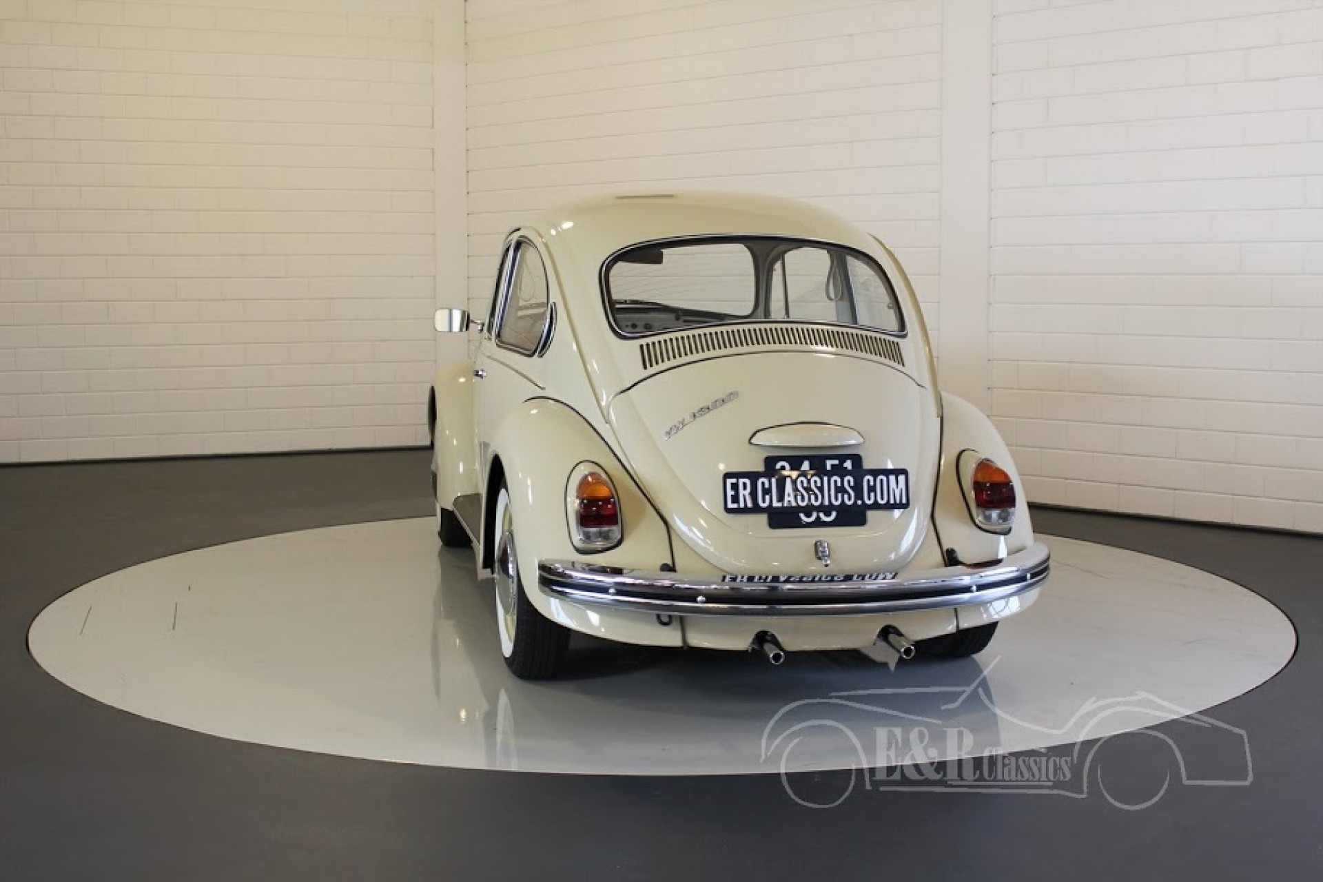 Volkswagen Classic Cars Volkswagen oldtimers for sale at E & R