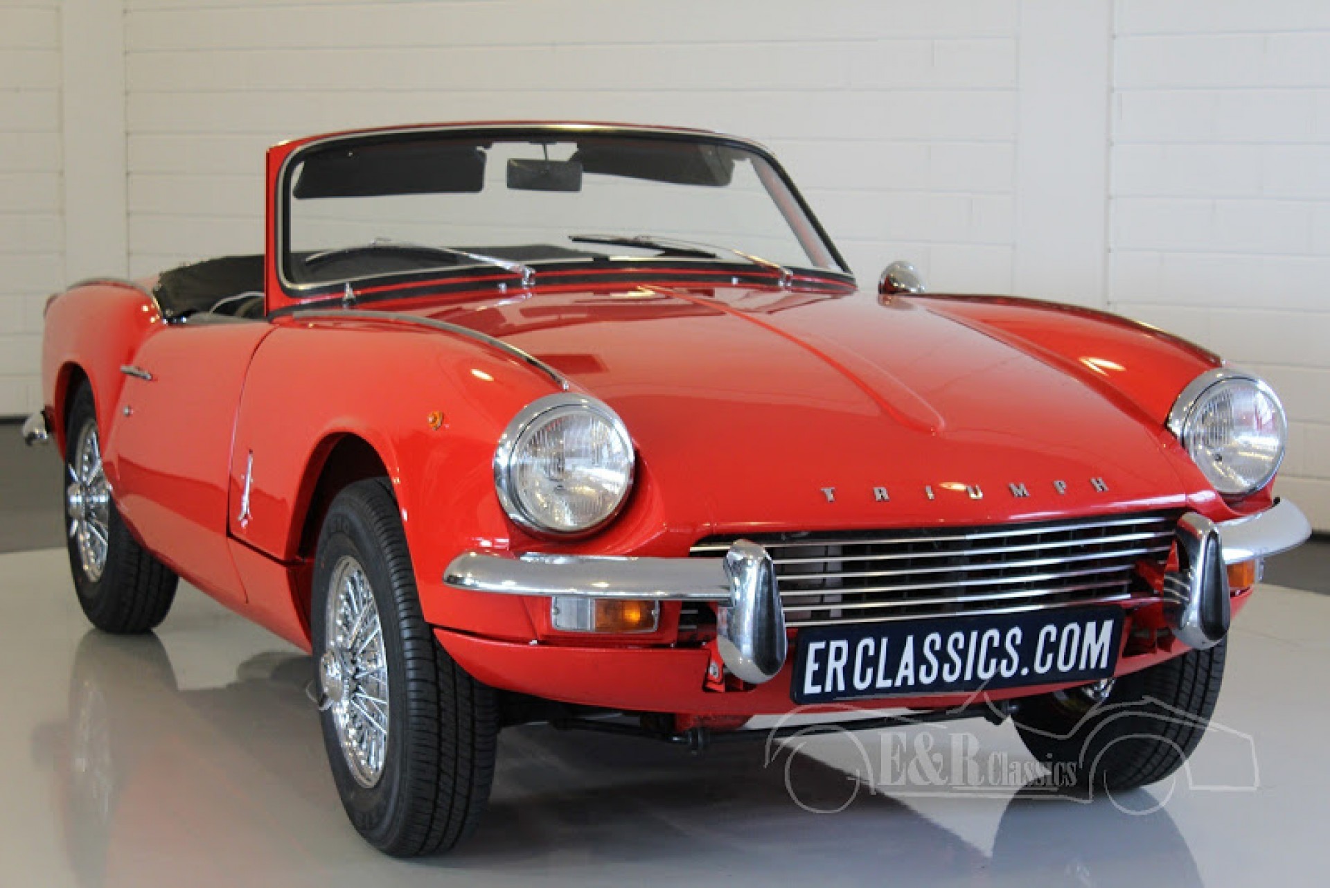 Triumph Classic Cars Triumph oldtimers for sale at E & R Classic Cars!