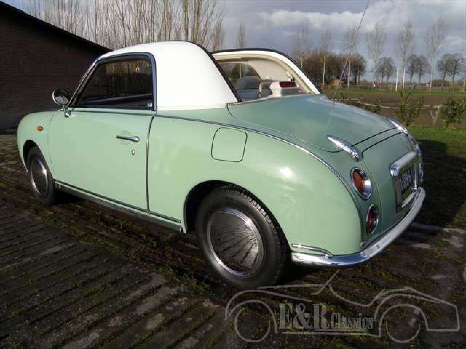 Coches clásicos de Nissan ¡Nissan oldtimers a la venta en E & R Classic Cars!