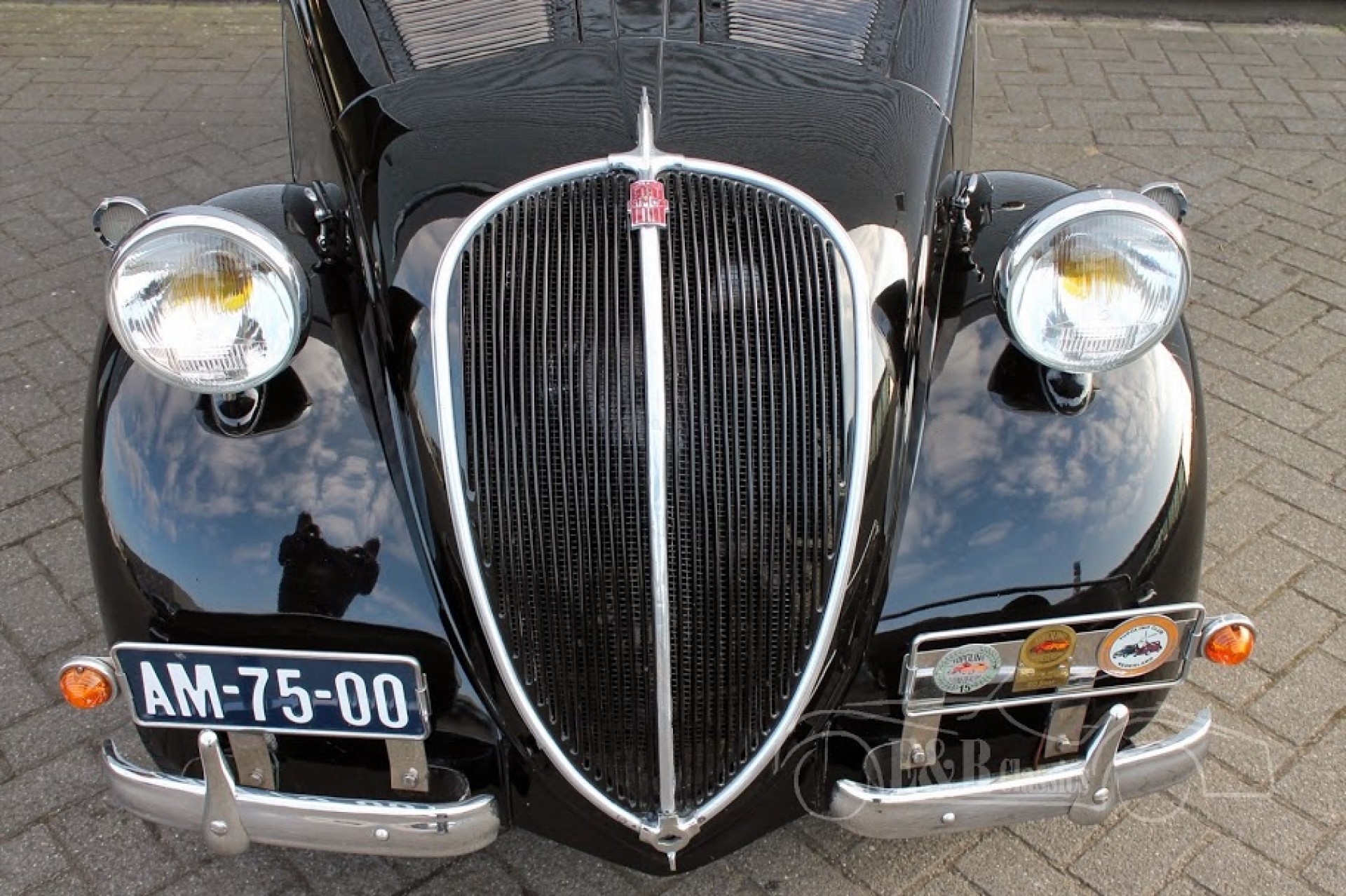 SIMCA Classic Cars | SIMCA oldtimers for sale at E & R Classic Cars!