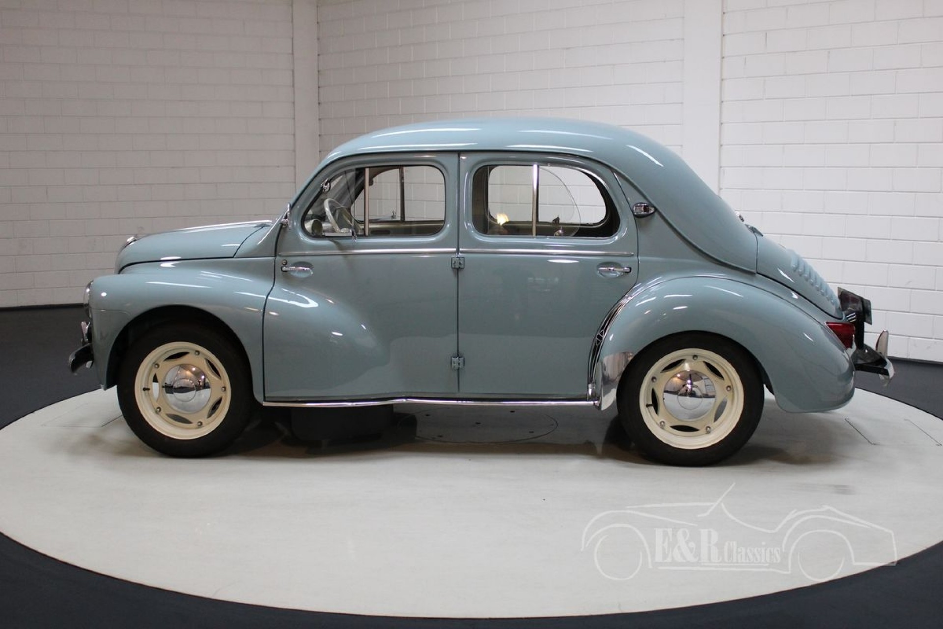 Renault 4CV till salu på ERclassics