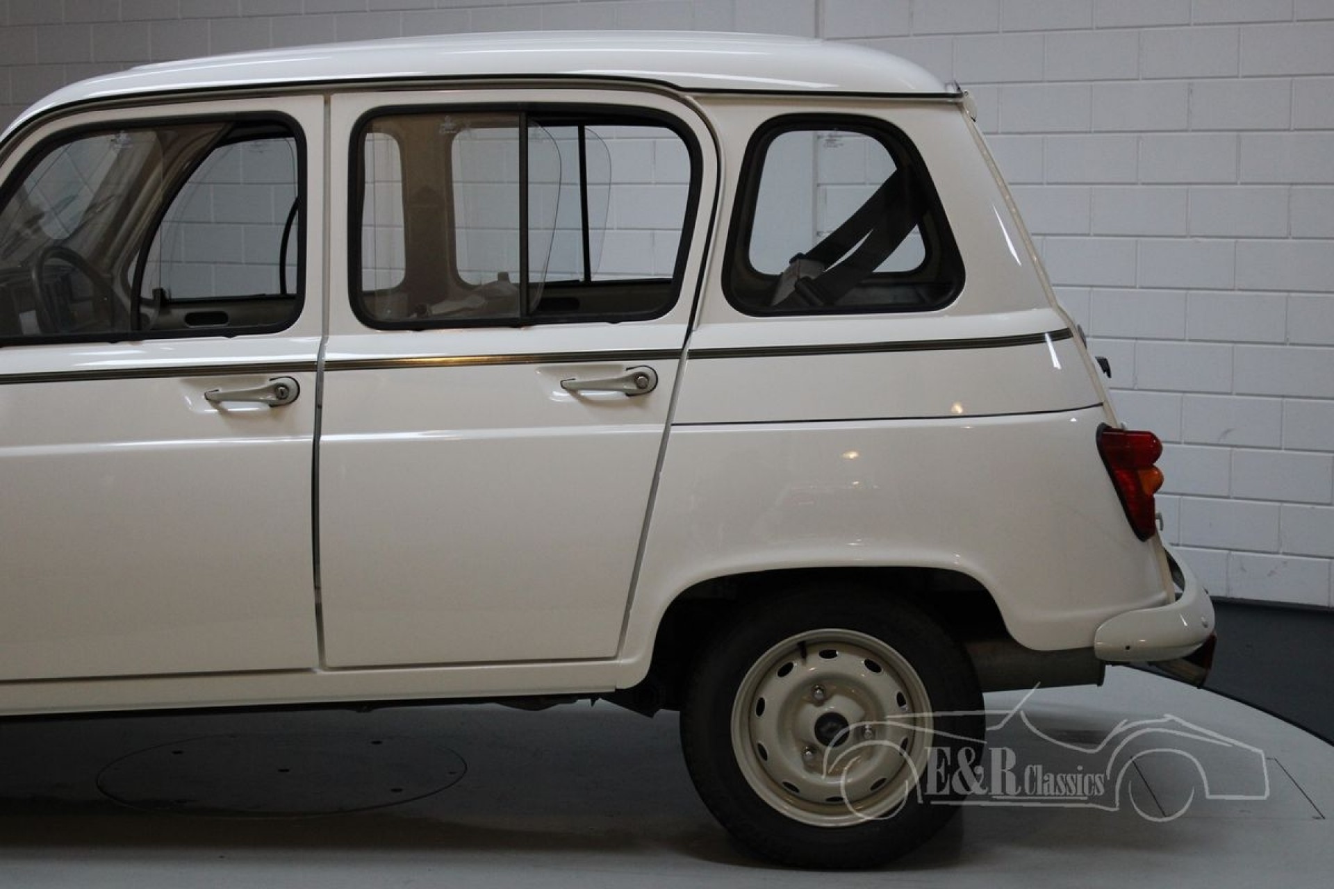 renault r4 savane very good condition 1988 for sale at erclassics