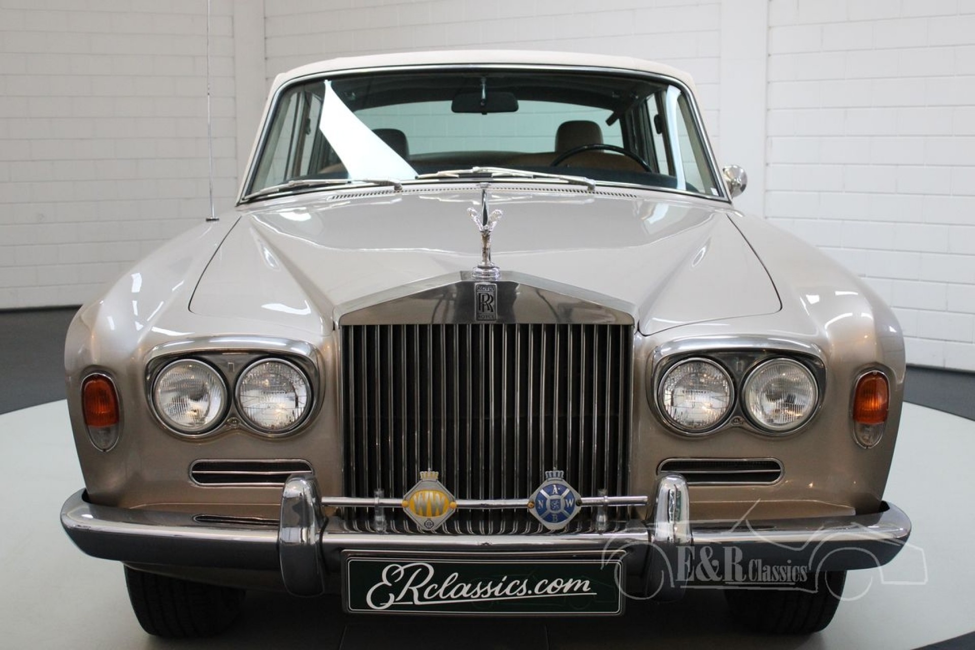 ロールスロイスシルバーシャドウ1972がerclassicsで販売中