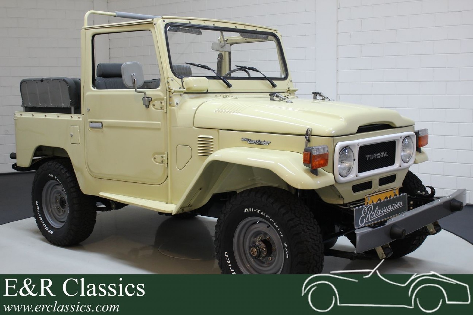 تويوتا لاندكروزر fj40 1983 للبيع في erclassics