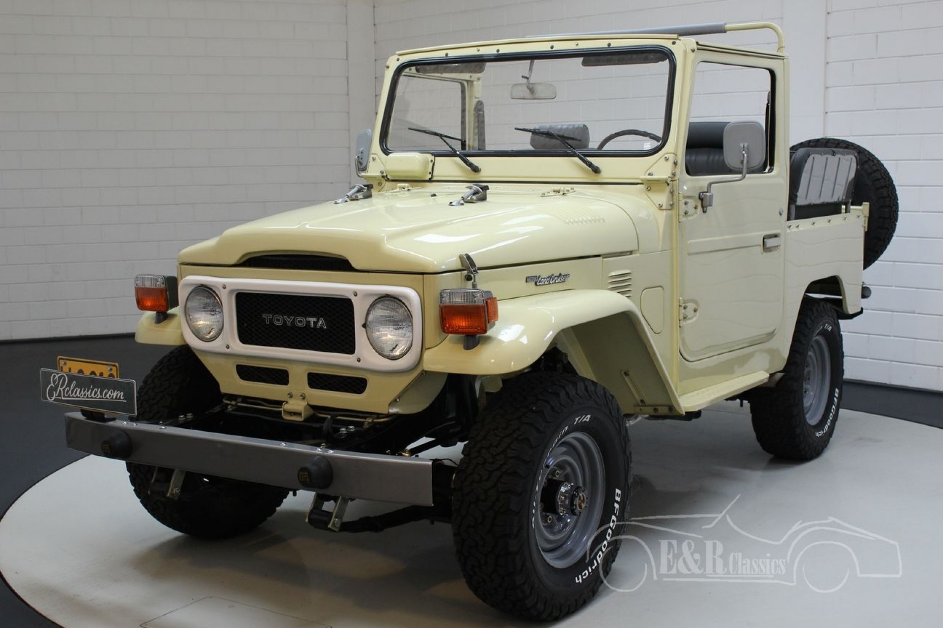 تويوتا لاندكروزر fj40 1983 للبيع في erclassics