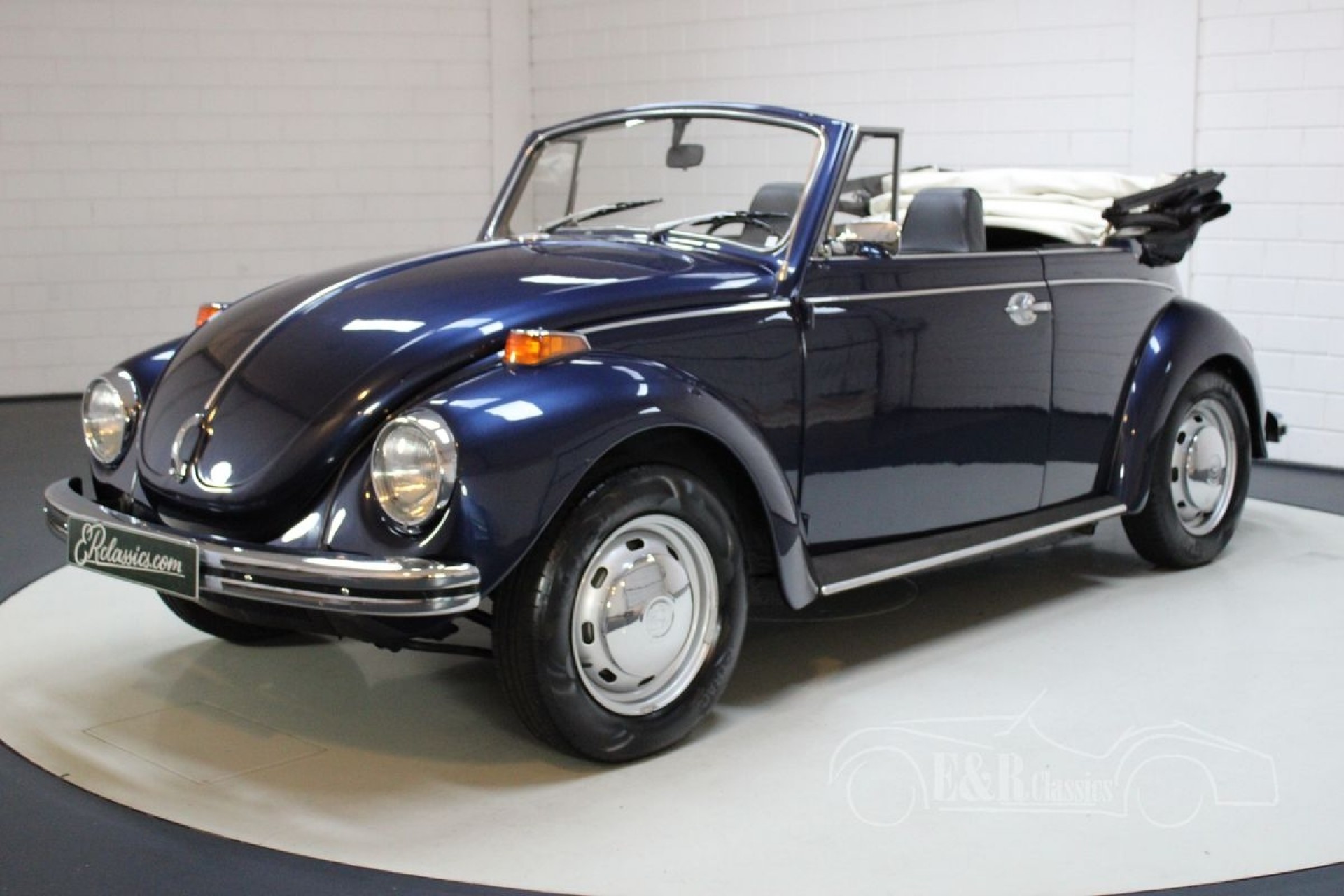 Volkswagen Beetle 1302 Convertible Double Solex Carburettors 1972 For Sale At Erclassics Masini noi volkswagen, preturi, descriere si poze pentru toate modelele volkswagen. volkswagen beetle 1302 cabriolet 1972