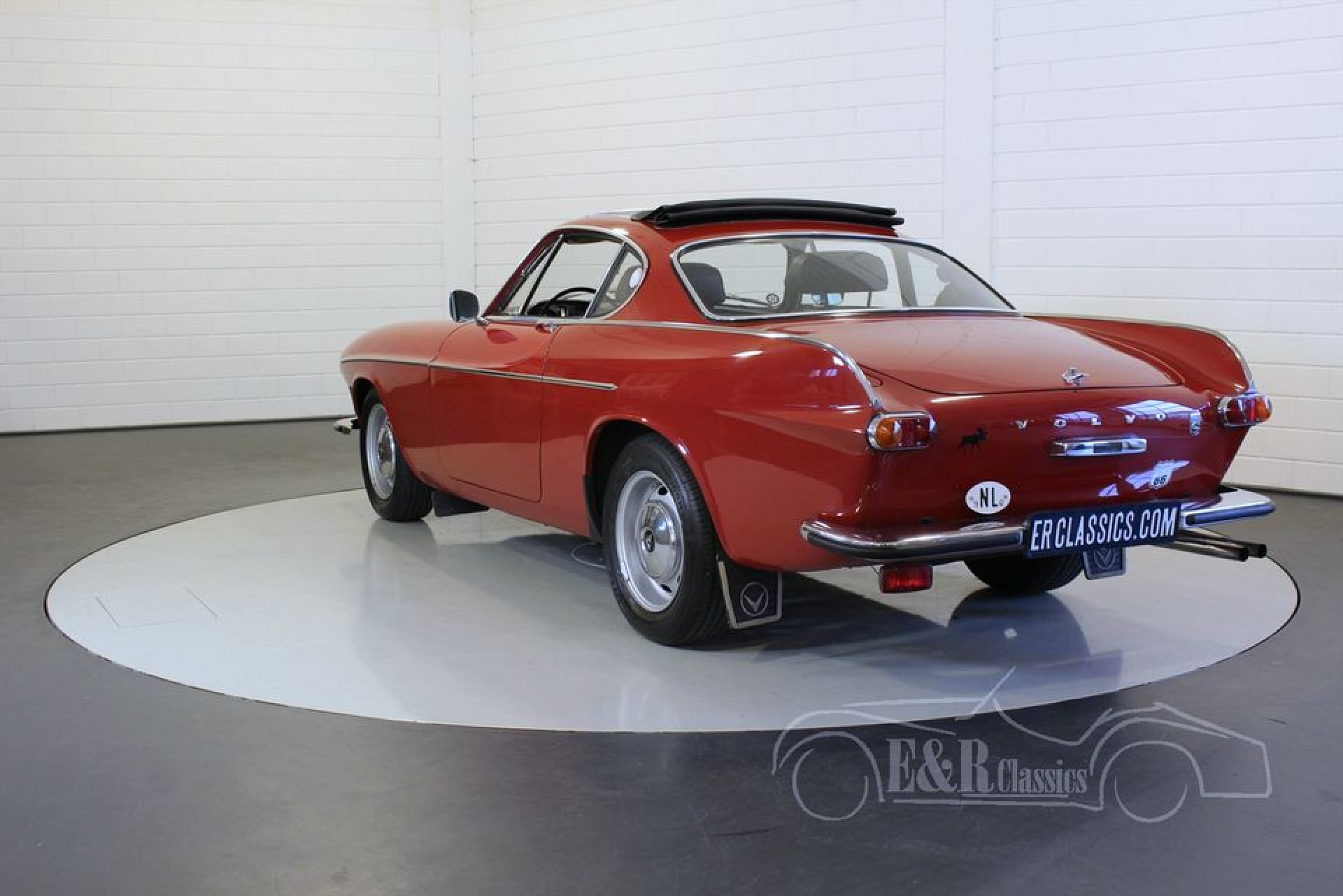 Volvo p1800 s