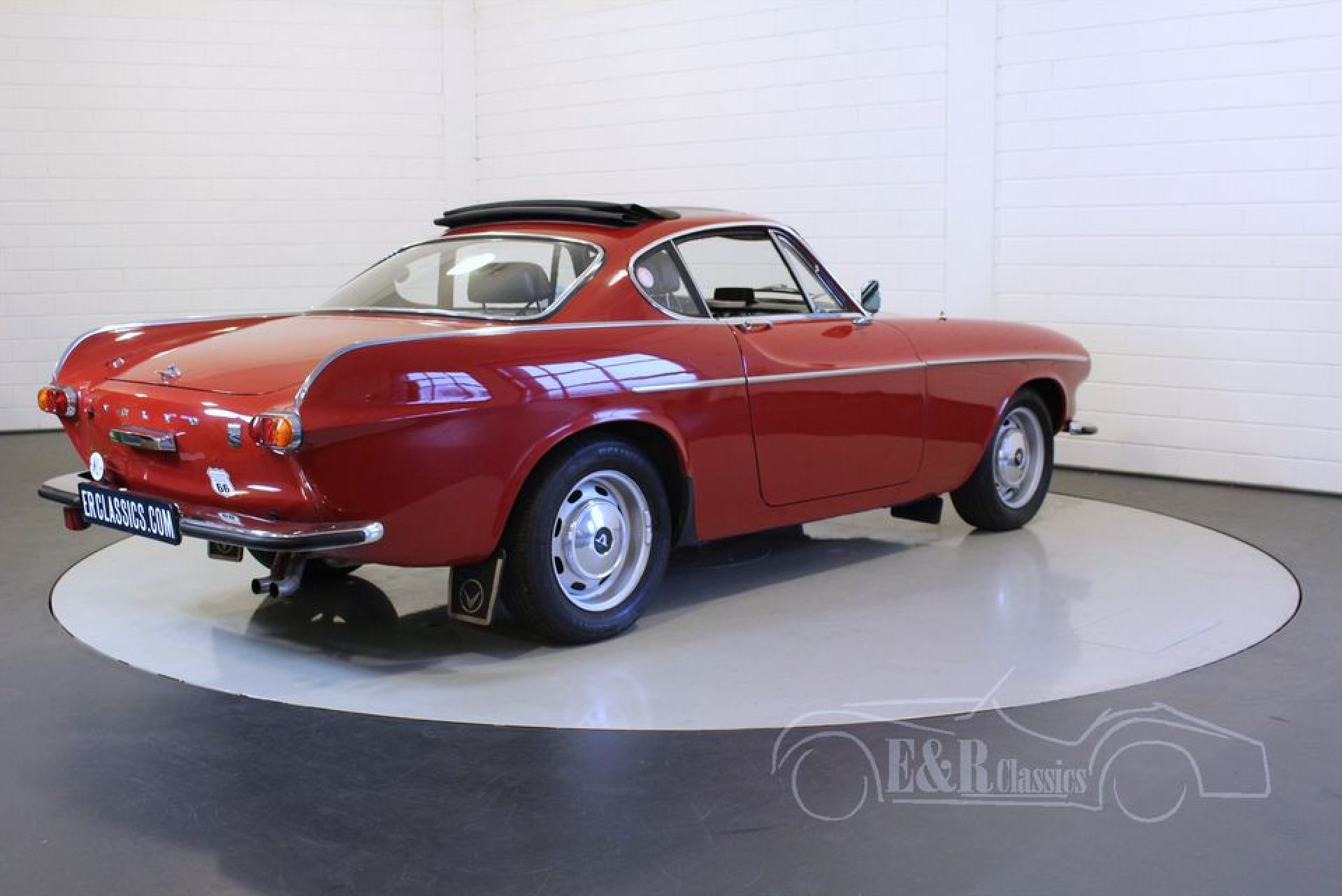 Volvo P1800 S Coupe 1967 for sale at ERclassics