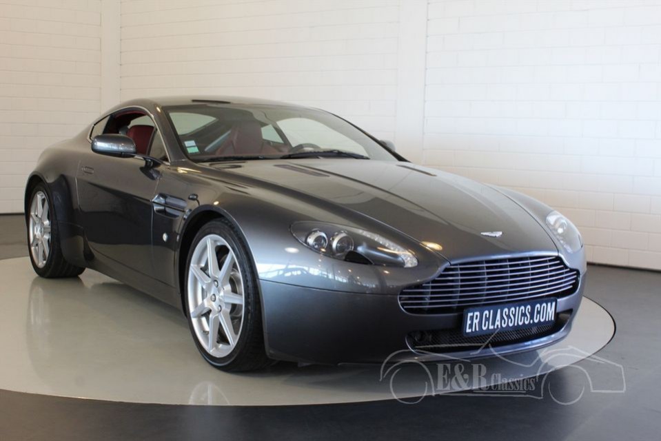 Aston Martin V8 Vantage 2006 coupe for sale at Erclassics