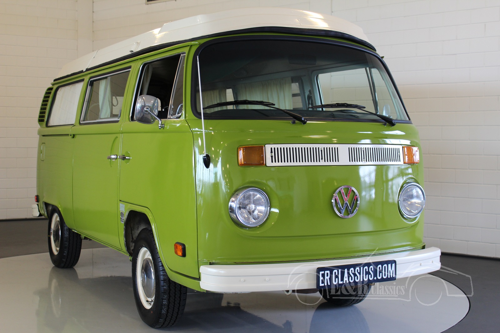 insluiten inch Korst Volkswagen T2 For Sale at E & R Classic Cars!